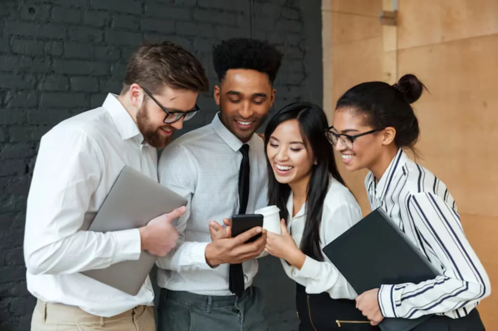 happy young couple holding shopping bag2 scaled